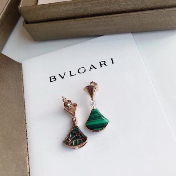 Bulgari Diva Series Malachite Green Dress Earrings Polished Single Diamond - Picture 2 of 4